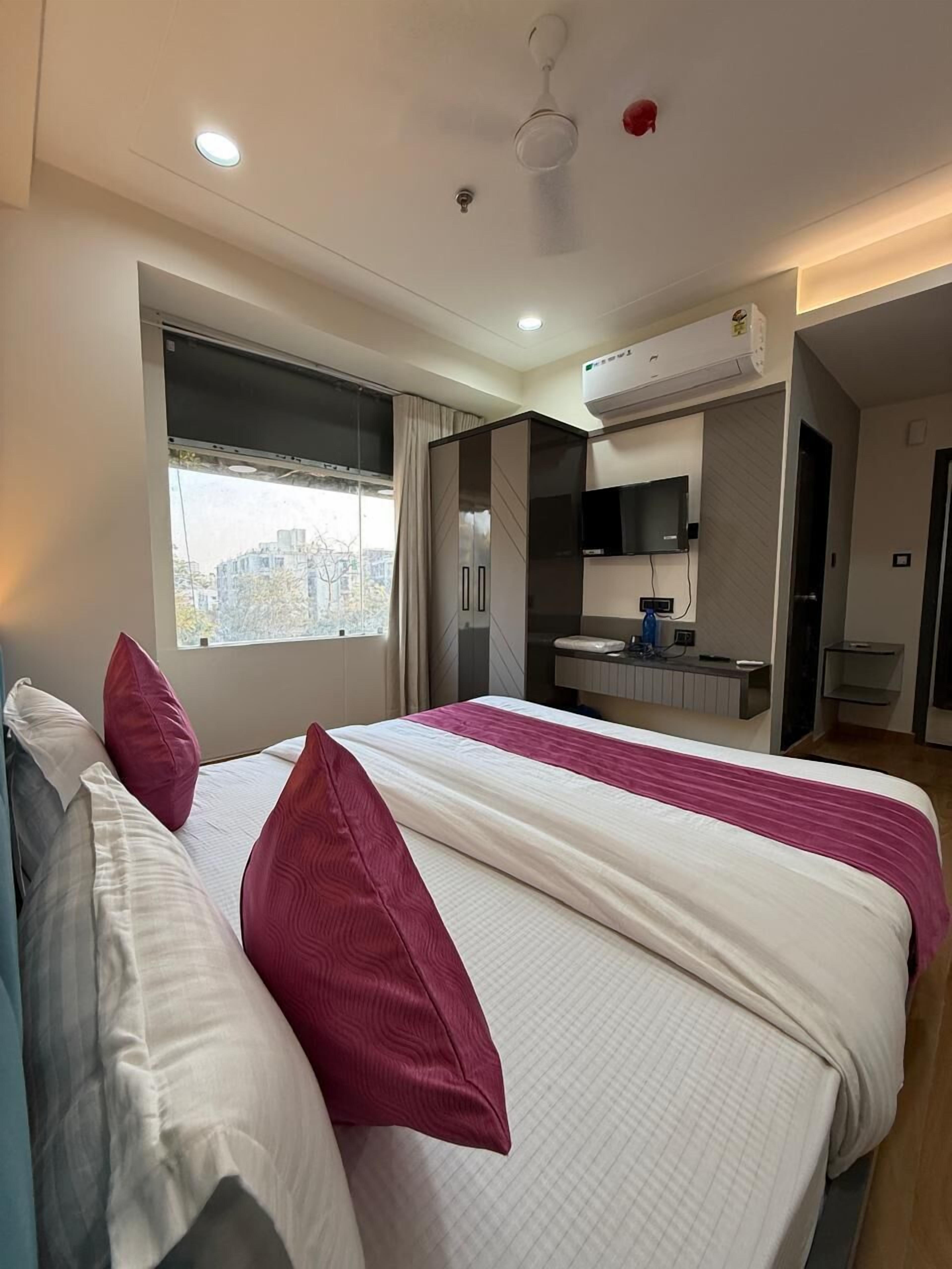 Superior Room, City View | Wi-fi percuma 
