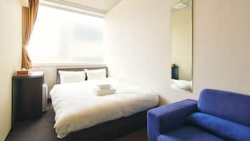 Basic Double Room | WiFi (free), bed sheets