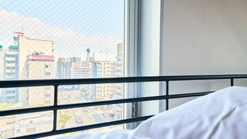 WiFi (free), bed sheets