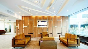 Lobby sitting area - Palette Jomtien Beach Pattaya (Pattaya)