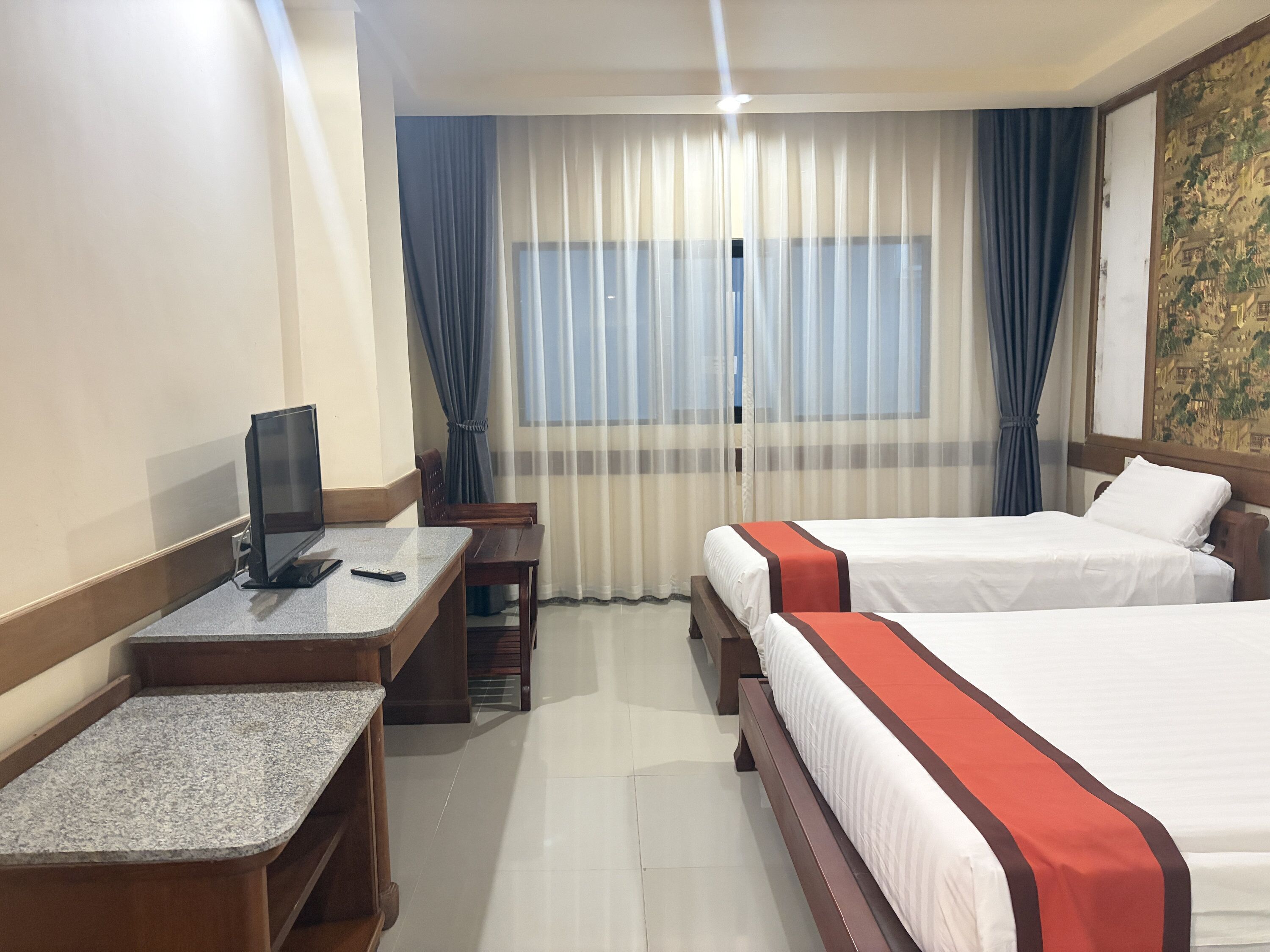Desk, free WiFi, bed sheets