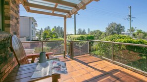 Outdoor dining - Doncaster 1 - Lifestyle Group (YAMBA)