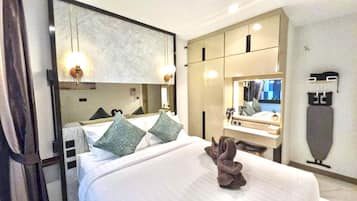 1 dormitorio, tabla de planchar con plancha, Internet y ropa de cama
