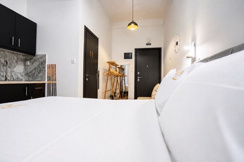 D-Suites – Aristotelous Square Studio, Thessaloniki Centre
