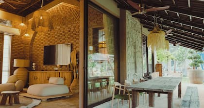ELIVAAS Privé Bali Bay Exclusive Resort