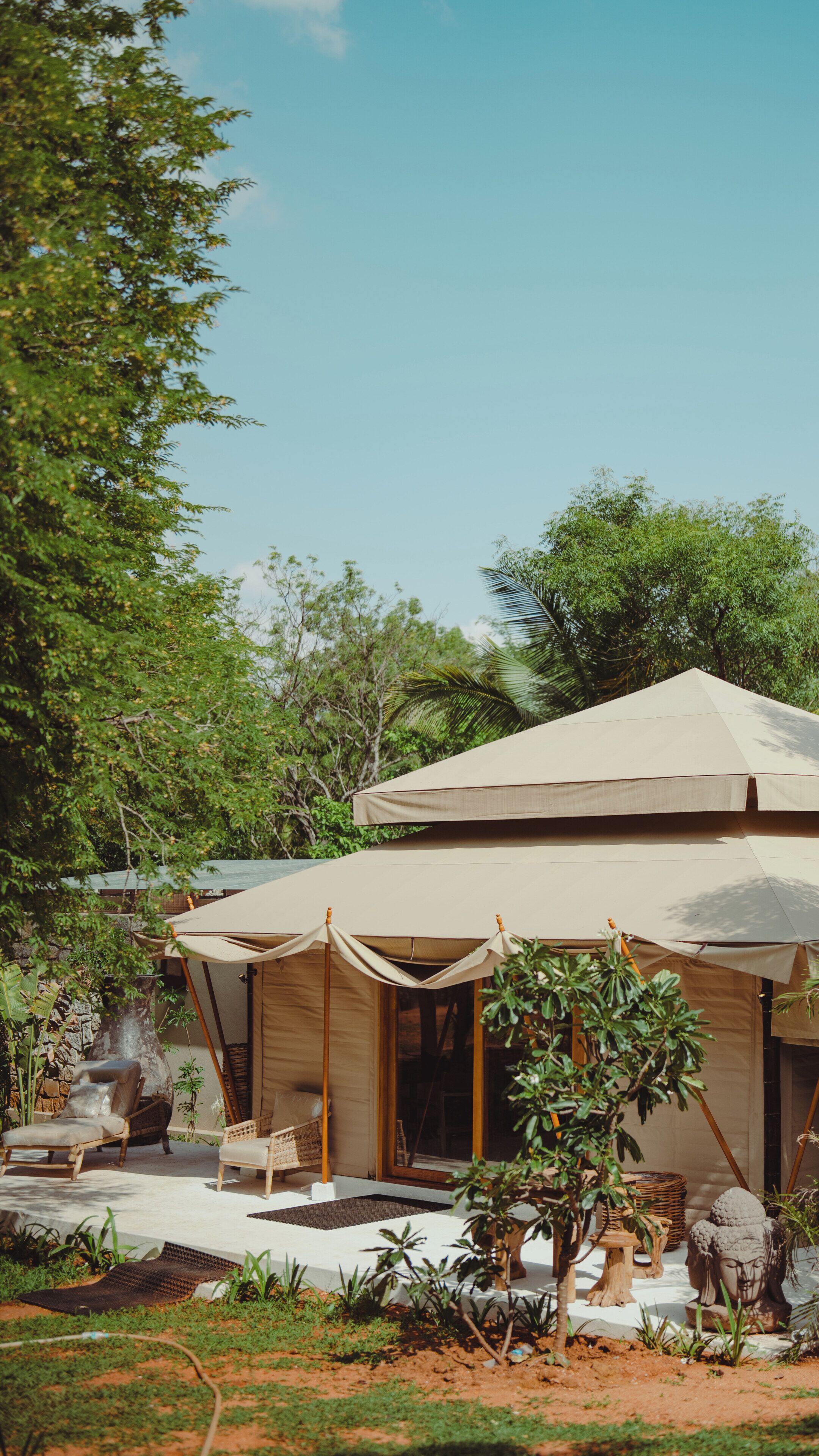 Deluxe Studio | Exterior