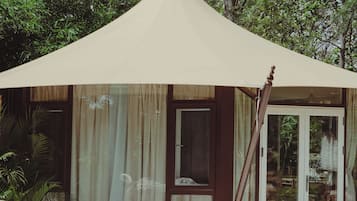 Deluxe Tent, Garden View | Exterior detail