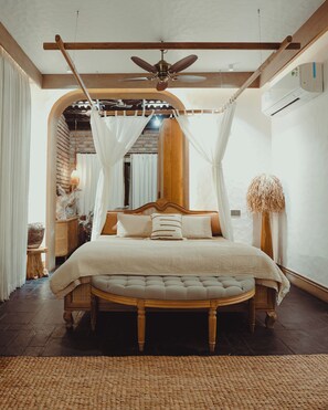 Bungalow Klasik, pemandangan kebun | Setrika/meja setrika dan Wi-Fi gratis