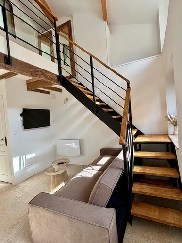 L'écrin rustique - Gite in a quiet cul-de-sac close to town.