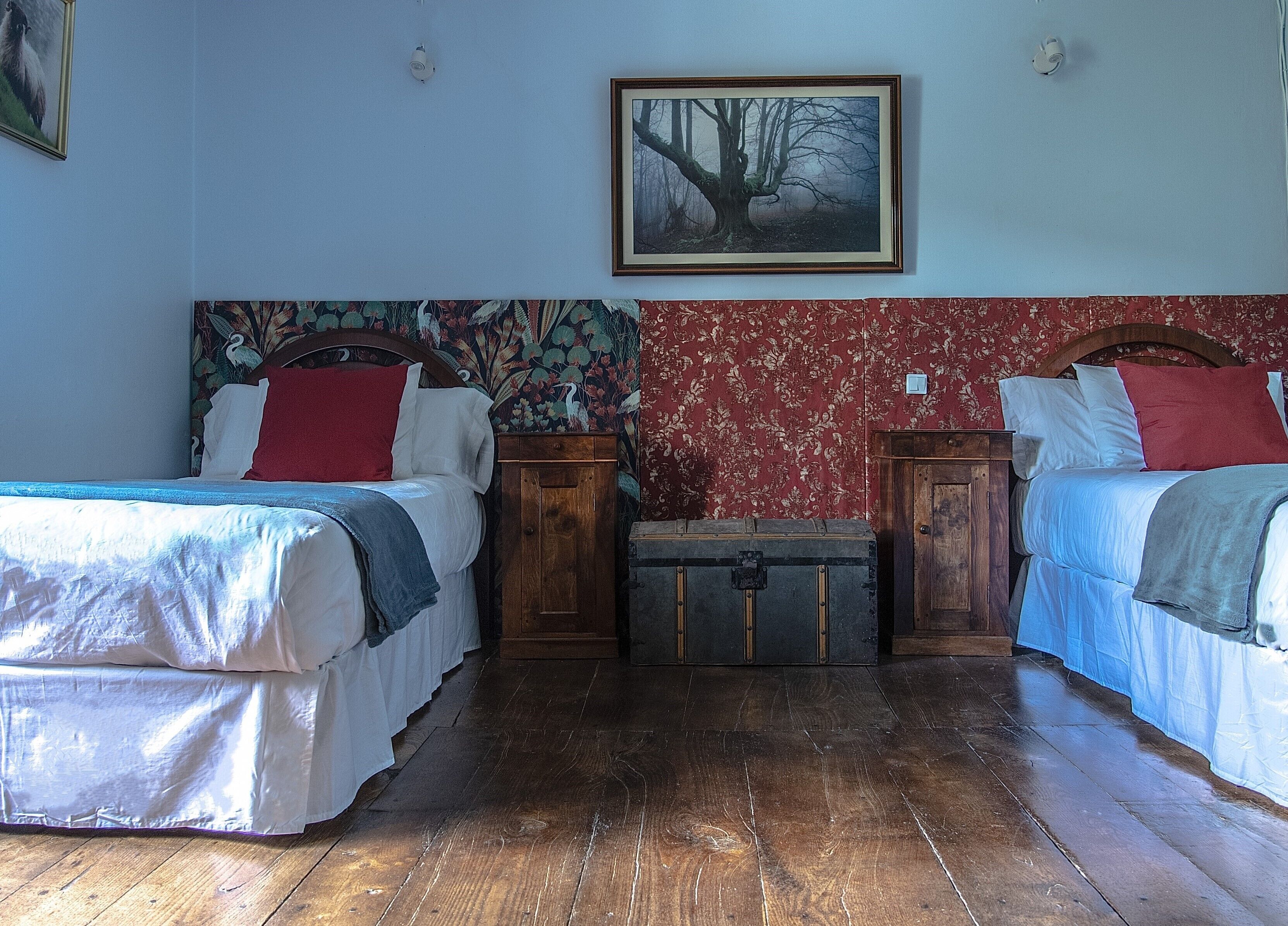 5 chambres, fer et planche à repasser, Wi-Fi gratuit, draps fournis