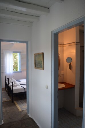 Iron/ironing board, Internet, bed sheets - Villa Kyma at Vathias Beach (Skopelos)