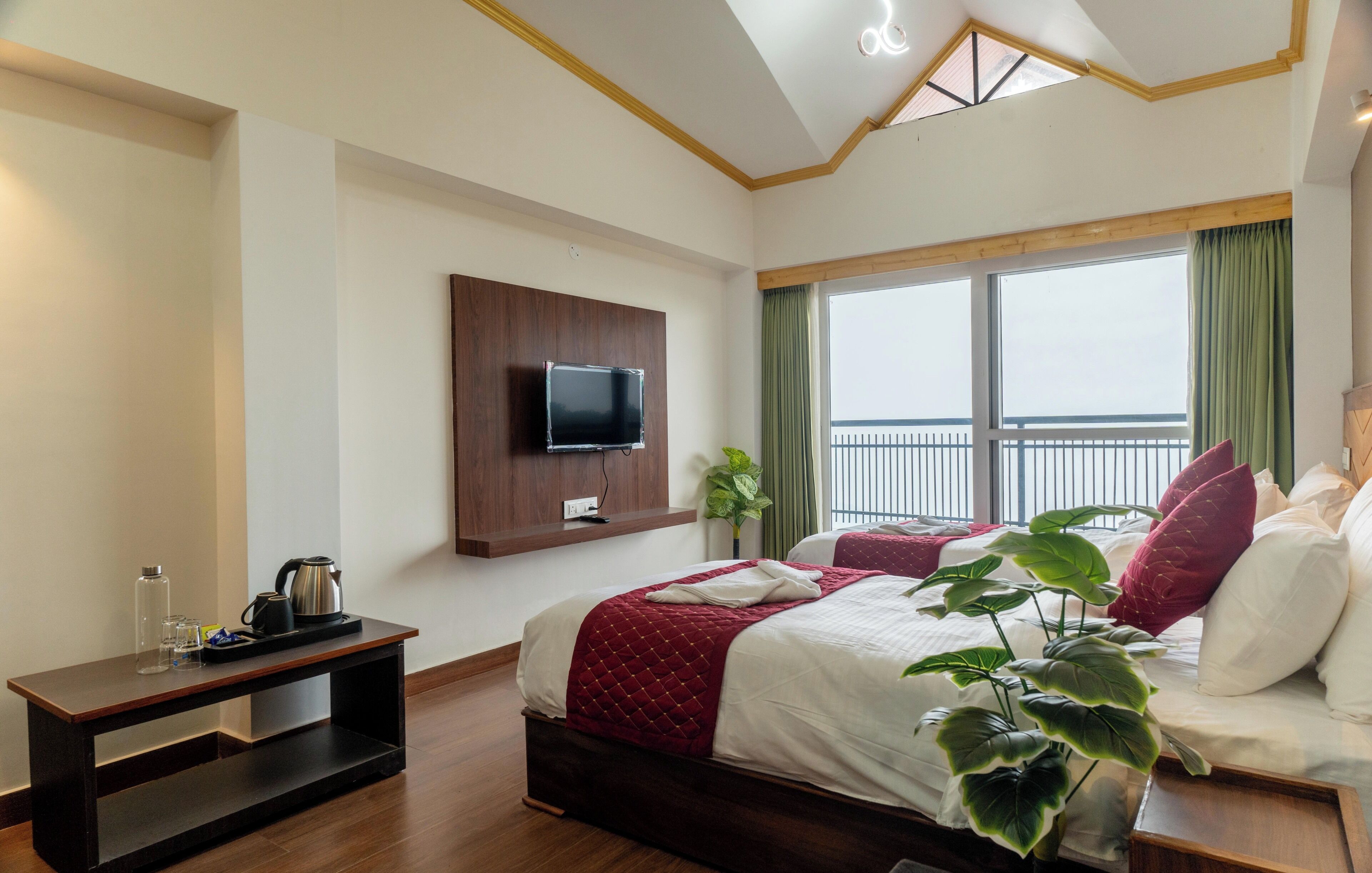 Suite, Mountain View