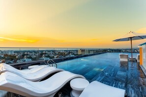 Piscina na cobertura