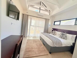 Room - 19 On Bay Noakes (Harare)