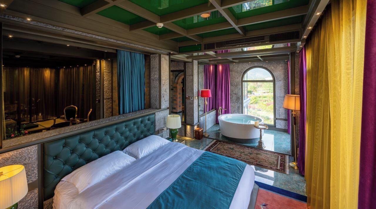 Suíte luxo, vista para a montanha