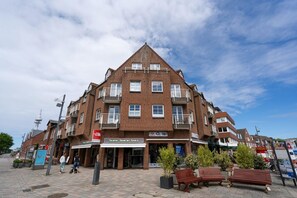Exterior - Syltliebe - Modern and central app. for 4 persons with balcony, car (Sylt)