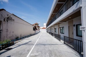 Property grounds - HippoTel Khaorang Phuket Town (Phuket)