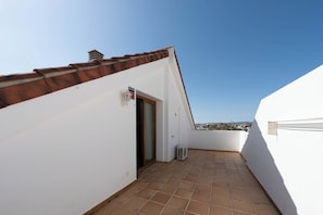 Rooftop terrace - Spacious 4BR Townhouse - Rooftop Terrace (Fuengirola)