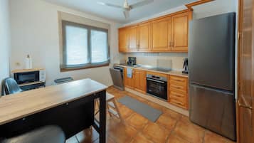 Comfort appartement, 4 slaapkamers, uitzicht op heuvels, aan het strand | Privékeuken