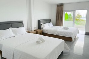 Superior-Zweibettzimmer, Balkon, Bergblick