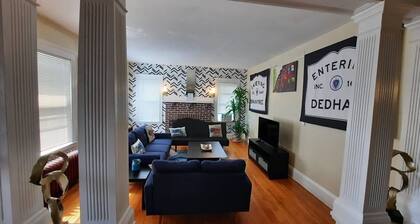 1EC REMODELED Expansive Home, Off Street Parking