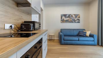 Exclusive Room, Balcony, City View | Interior