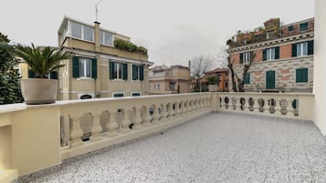 Exclusive Room, Balcony, City View | Terrace/patio