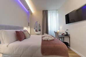 Standard Double Room, Private Bathroom, Courtyard View - GH Villa Poerio (Roma)