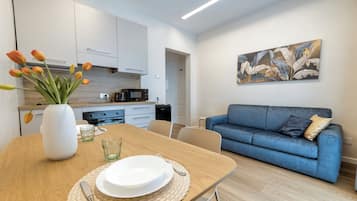 Habitación exclusiva, balcón, vista a la ciudad | Interior