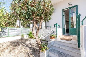 Property grounds - Mondello sea life garden (PALERMO)