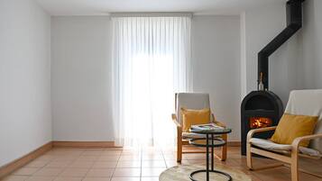 Appartement, 2 chambres, vue ville | Salle de séjour