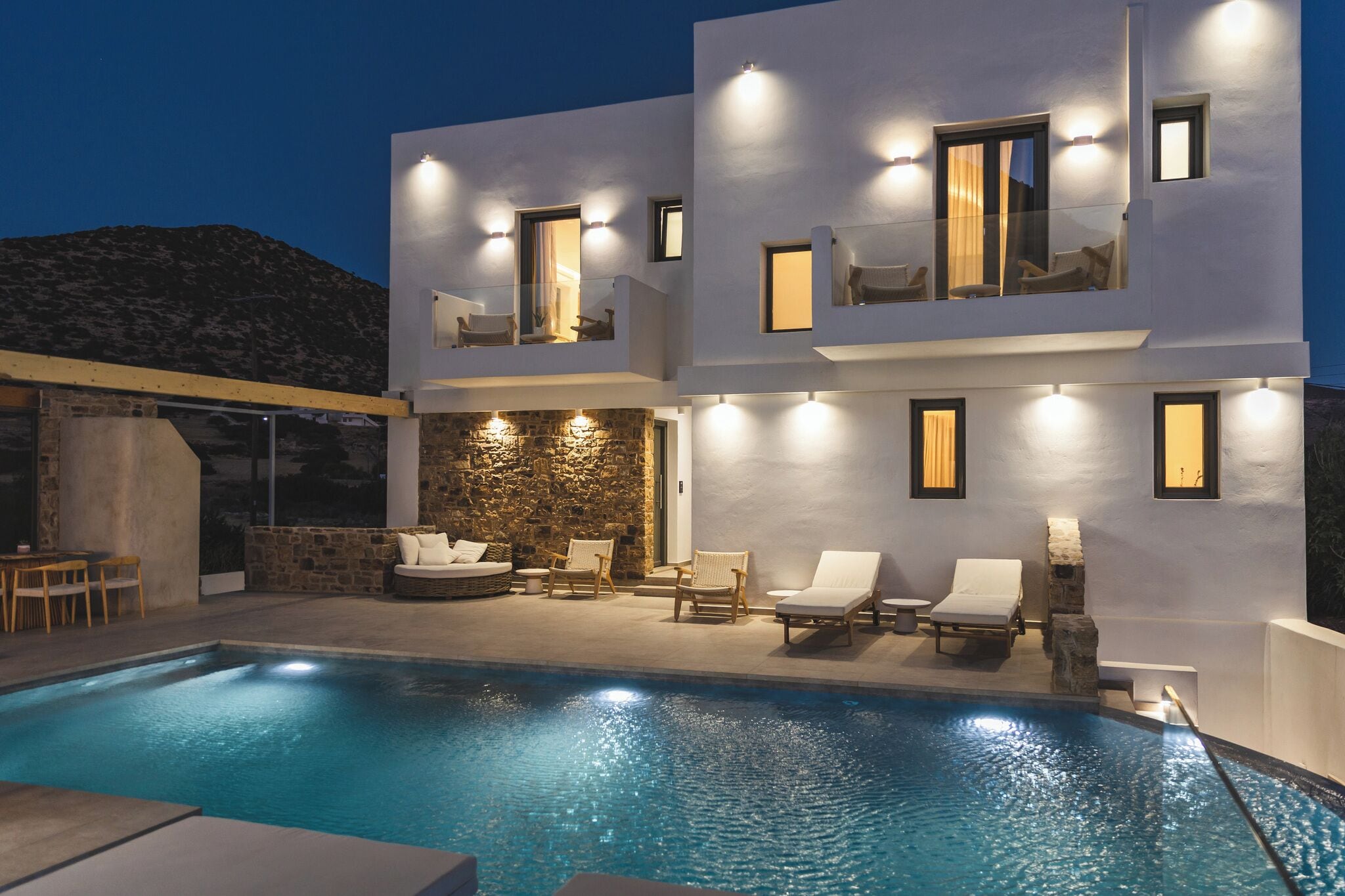 Seasonal outdoor pool, open 11:00 AM to 8:00 PM, sun loungers