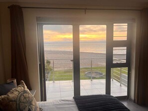 Iron/ironing board, WiFi - Ocean Dream Beach Cottage (Langstrand)