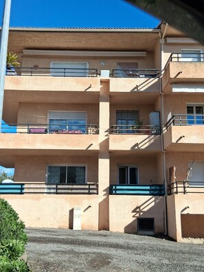 Exterior - Sea view apartment in Moriani (San-Nicolao)