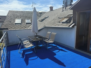 Triple Room, Non Smoking, Private Bathroom | Outdoor dining