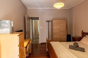 House, Smoking - Cozy Apartment in Faliro (Palaio Faliro)
