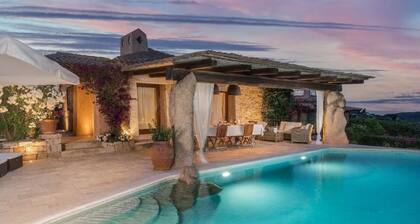 ELITE COLLECTION- Cala di Volpe Luxury Villa | Infinity Pool & Sea View