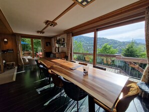 Dining - Vrbo Property (Saint-Gervais-les-Bains)