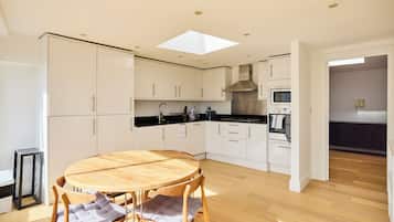 Apartment, Balkon | Eigene Küche