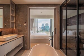 Room - Luxury StarLeak Pearl West Leak (Hanoi)