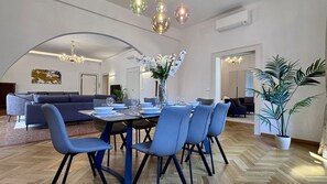 Dining - Angelo Prestige Canal View (Venice)