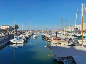 Marina/club náutico