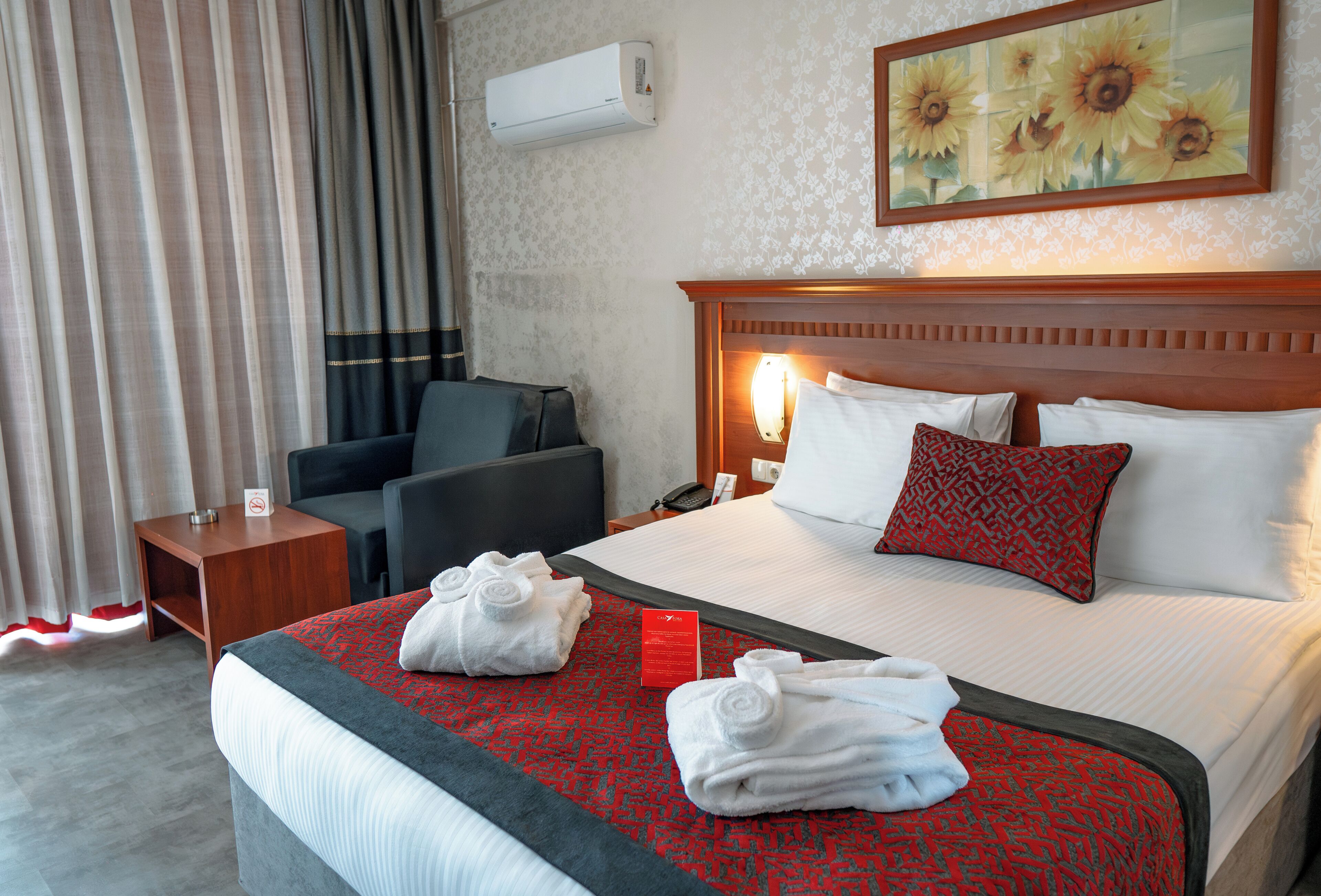 Standard Room Land View