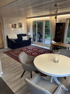 Fernseher, Kamin