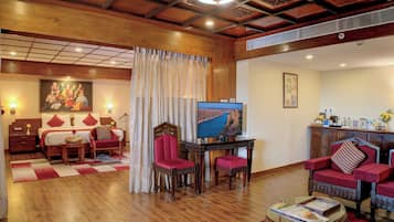 Presidential Studio Suite, City View