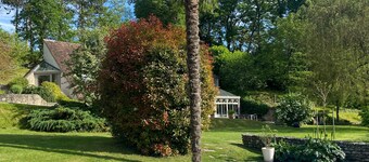 “Entre Loire et Cher” Guest Room with Private Heated Pool, Private Terrace, and Wi-Fi