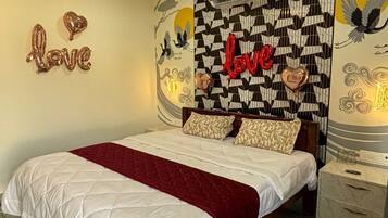 Deluxe Double Room | Desk, laptop workspace, free WiFi
