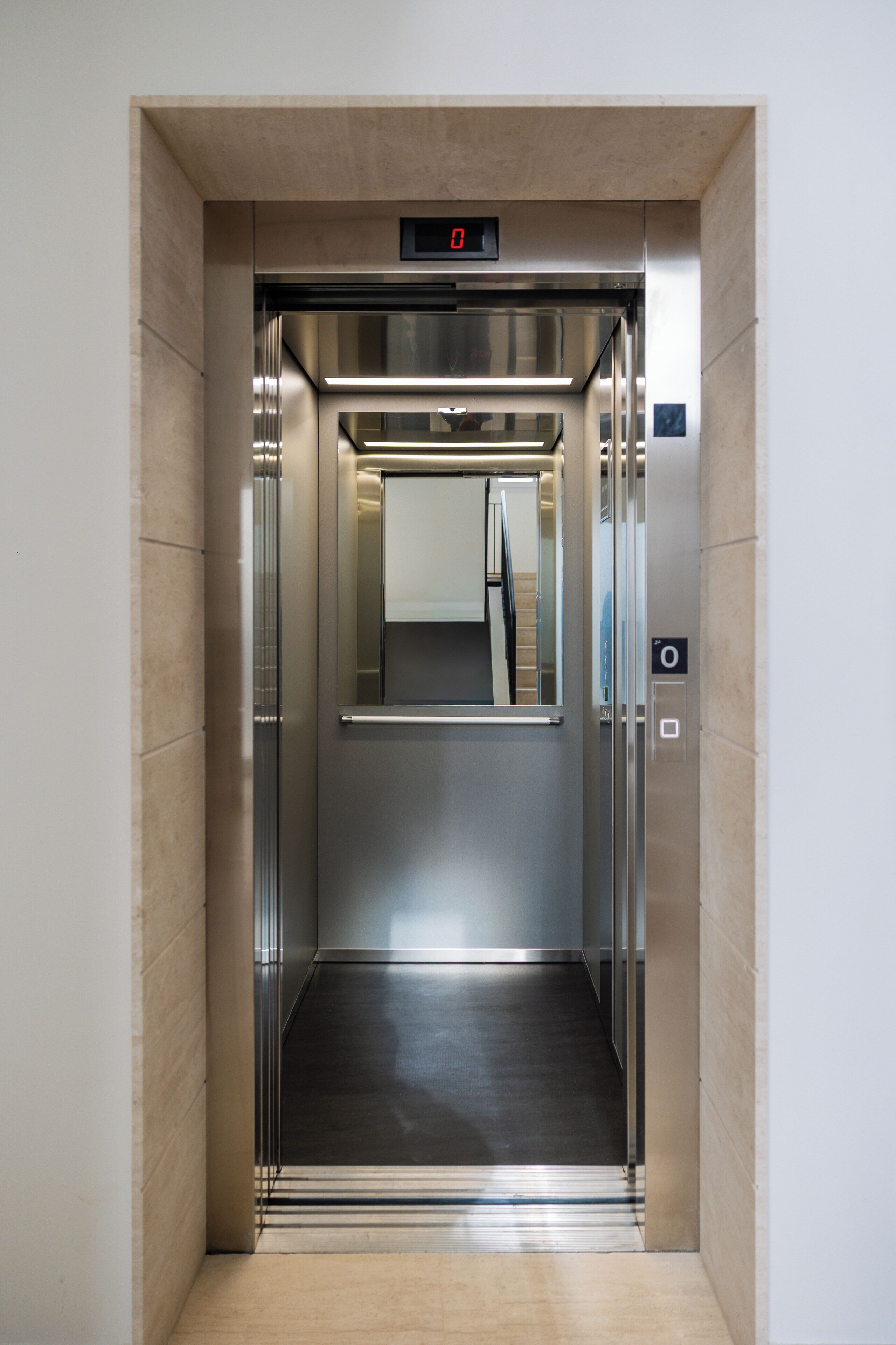 Deluxe Apartment, Balcony | Interior