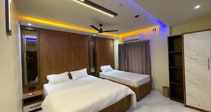 HOTEL RK INTERNATIONAL