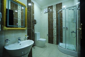 Appartamento, 3 camere da letto | Bagno